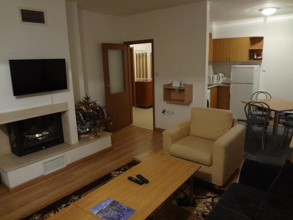 Deluxe Apartments Пампорово Номер фото